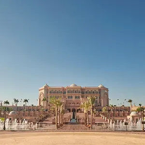 ***** Rezort Emirates Palace Mandarin Oriental, Spojené arabské emiráty