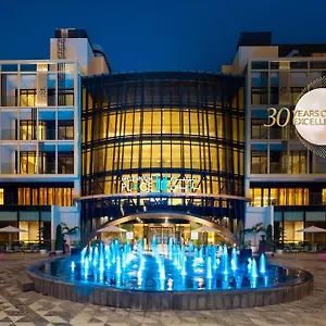 **** فندق Millennium Place Mirdif الإمارات العربية المتحدة